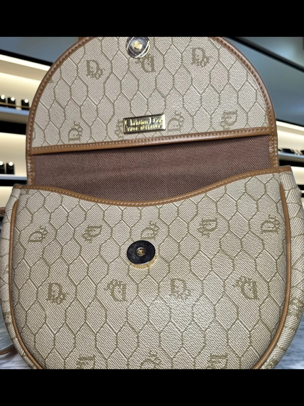 Christian Dior Beige Honeycomb Crossbody Bag with Leather Trim - Picture 3 of 4